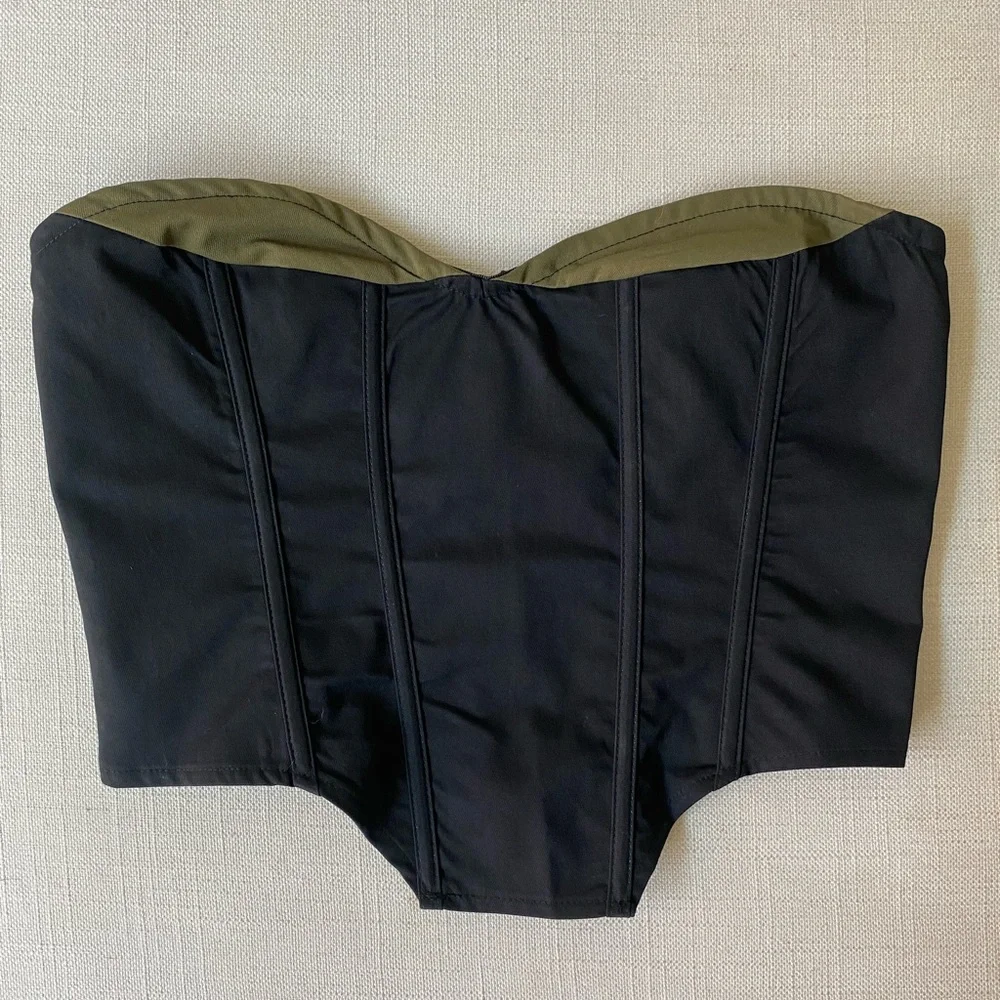 Pretty Little Thing Black Corset - Picture 4 of 5